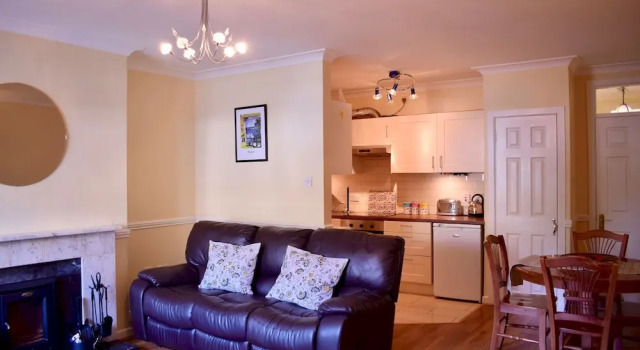 Cosy Dublin Apartment With Parking, Prenota Appartamento Contea di Dublino 
