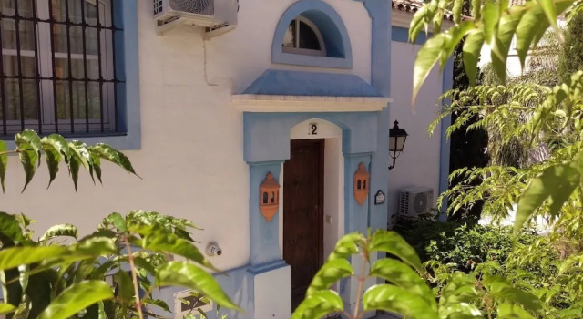 Spacious Family Benahavis Retreat, Забронировать Апартаменты/квартира Отели Бенаавис с парковкой, Парковка