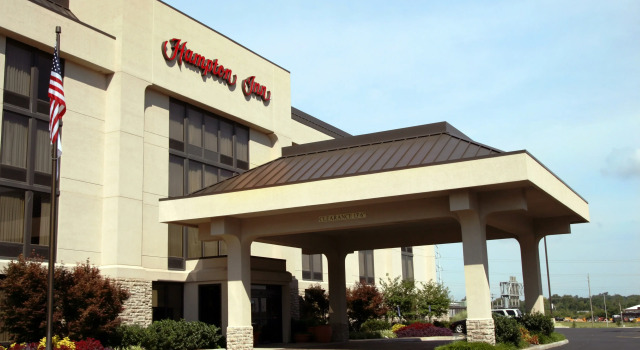 Spark by Hilton St Louis Southwest, Забронировать Отель Отели Валли-Парк с бассейном, Бассейн