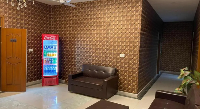 Hotel Executive Lodge