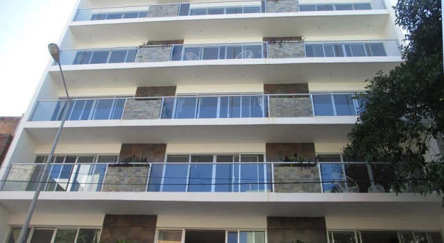 Quinta Bis Front King by SunandSea
