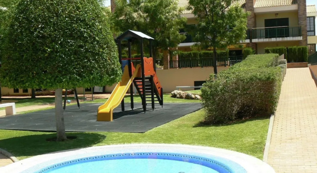 Апартаменты Luxurious Holiday Home in Quarteira Algarve