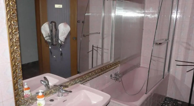 B&B La Mezza Luna, Book Bed and Breakfast Hotels in Sicily with Parking, Parking