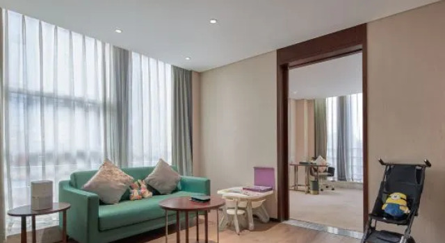 Семейный люкс LiuZhou Imperial Dragon Bay Purejoy Hotel