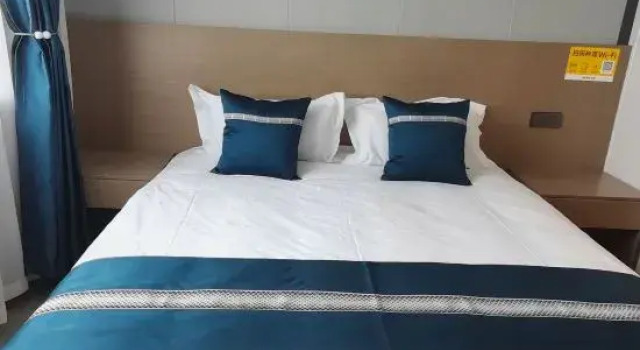 Люкс Deluxe Tianrun Business Hotel