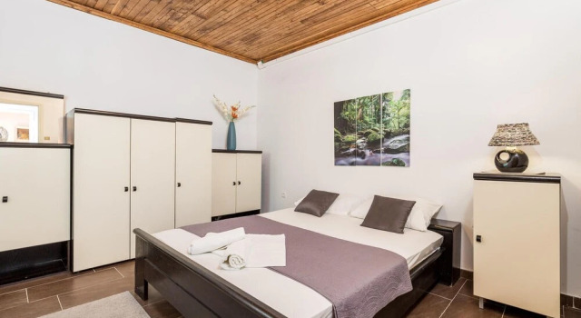 Apartman 1, Varaa Huoneisto Hotellit Kvarner Islands uima-altaalla, Uima-allas