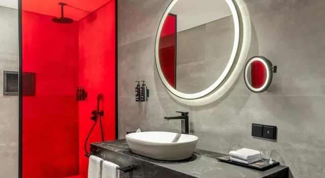 Номер Premium с балконом Radisson RED Hotel Izmir Point Bornova