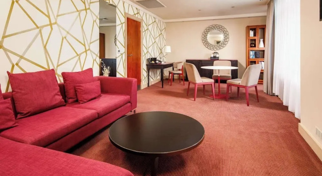Двухместный номер Superior с панорамным видом Holland House Hotel Cardiff By Sunday