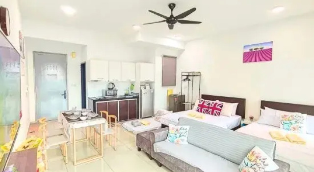 #CS5, Homely Cybersquare Ensuite with Skyline View