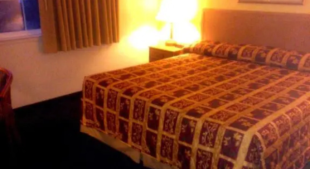 Номер Standard Quality Inn & Suites Jackson