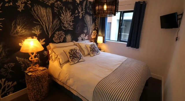7 Middlecombe - Luxury Apartment at Byron Woolacombe, only 4 minute walk to Woolacombe Beach!, Book Lejlighed Hoteller i Woolacombe med pool, nær Combesgate Beach, Swimmingpool