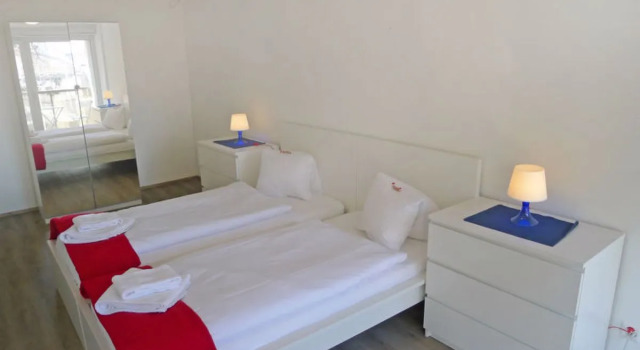 BHMS City Campus 38386, Prenota Hotel Lucerna Lucerna