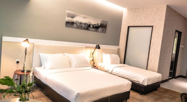Fives Hotel DNP, Varaa Hotelli Hotellit Johor pysäköinnillä, Pysäköinti