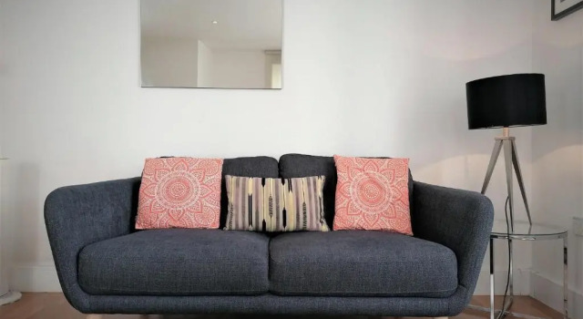 Апартаменты Still Life Tower Hill Executive
