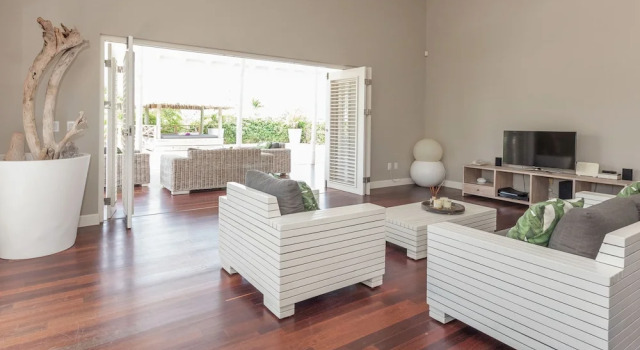 Beautiful Villa With Private Pool Within Walking Distance of Jan Thiel Beach on Curacao
