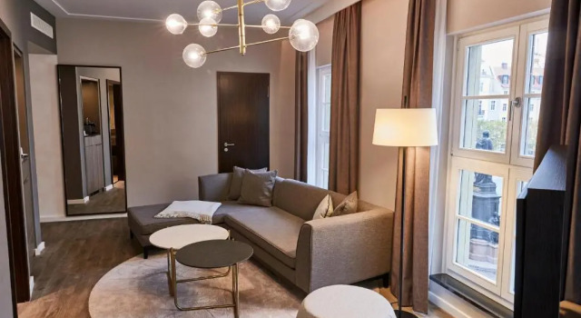 Полулюкс Steigenberger Hotel de Saxe