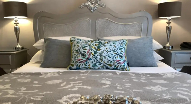 Номер Superior Combe House Hotel