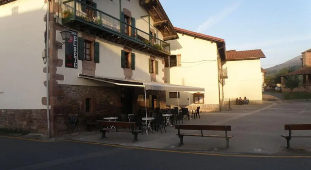 Posada Elbete, Rezerwuj Hotel Hotele w Baskonia z parkingiem, Parking