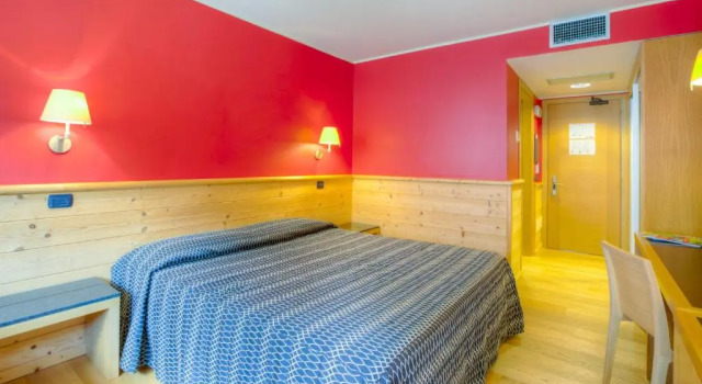 Двухместный номер Standard с балконом и с видом на горы Hotel Garni Pegrà