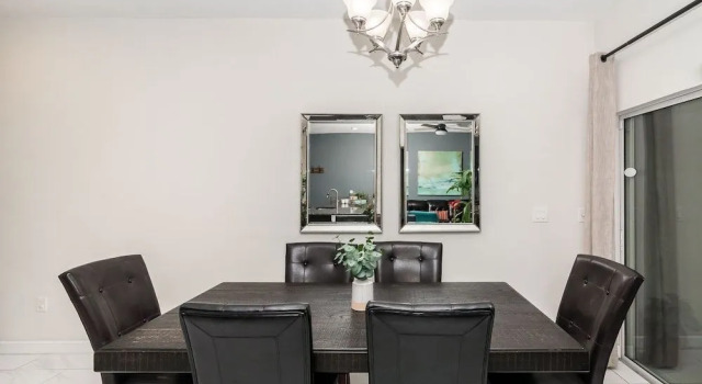 Escape to Brier Rose, Rezerwuj Hotel Kissimmee Kissimmee