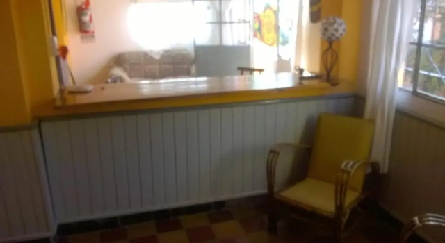 Коттедж с 4 комнатами Guest House Mielaloe