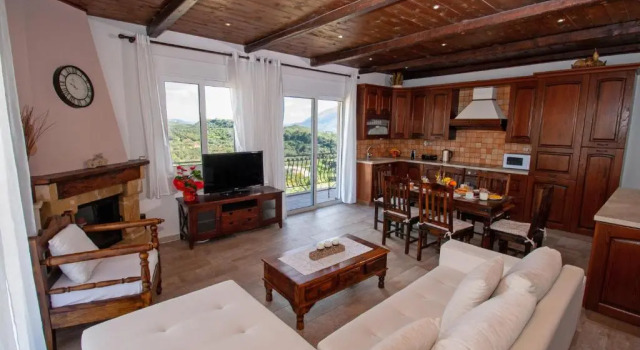 Mylos House with sea view, Rezerwuj Hotel Chavdata Grecja