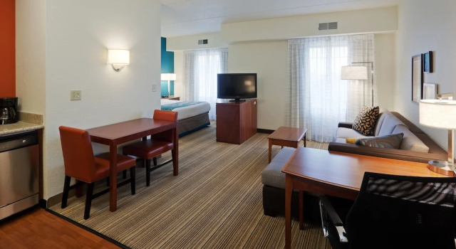 Residence Inn Chicago Oak Brook, Rezerwuj Hotel Oak Brook 