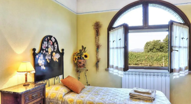 Appartamento Girasole - Agriturismo le Selvole, Book Apartment Hotels in Pomarance with a Pool, Swimming Pool