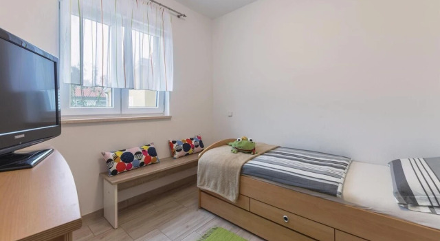 Nice Home In Liznjan With Wifi, Забронировать Отель Отели Лижнян с парковкой, Парковка
