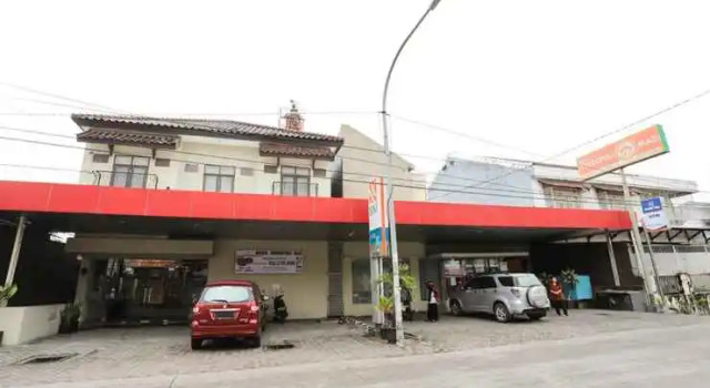 Hotel Toddopuli Mas, Book Hotel Hotels in Sulawesi with Parking, Parking