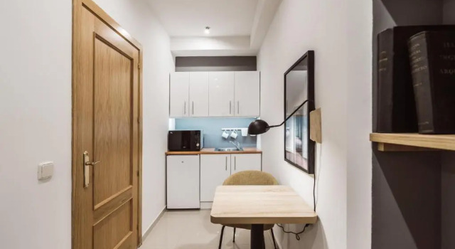Люкс Exclusive Rooms in the Heart of the City