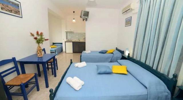 Номер Classic Hotel Dina - Ξενοδοχείο Ντινα