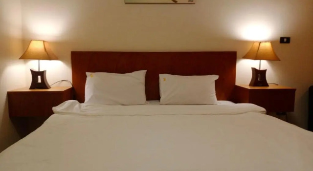 Номер Standard с видом на бассейн OYO 665 Sj House Hotel