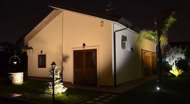 Etna B&B, Book Bed and Breakfast Hotels in Sicily with Parking, Parking