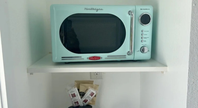 Четырёхместный номер Standard с видом на море Edgewater Lodge