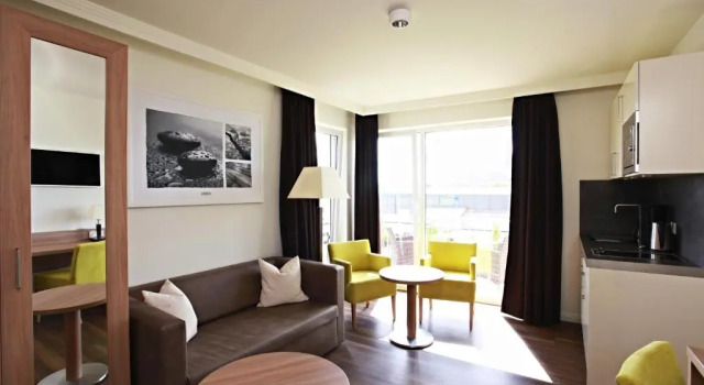 Апартаменты Hotel Warnow
