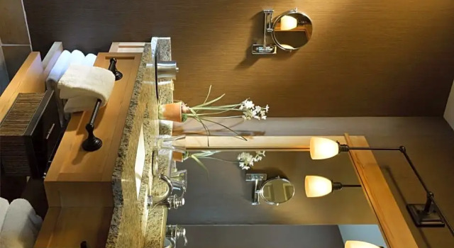 Четырёхместный люкс Green Mountain Suites Hotel