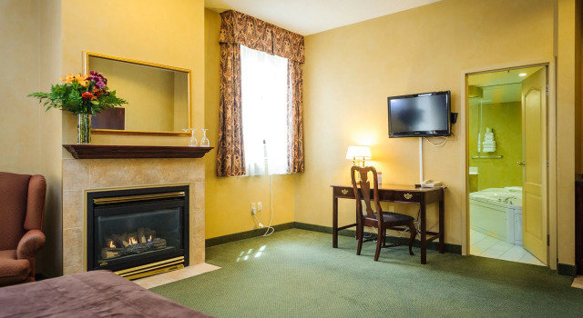 Peterborough Inn & Suites Hotel, Varaa Hotelli  
