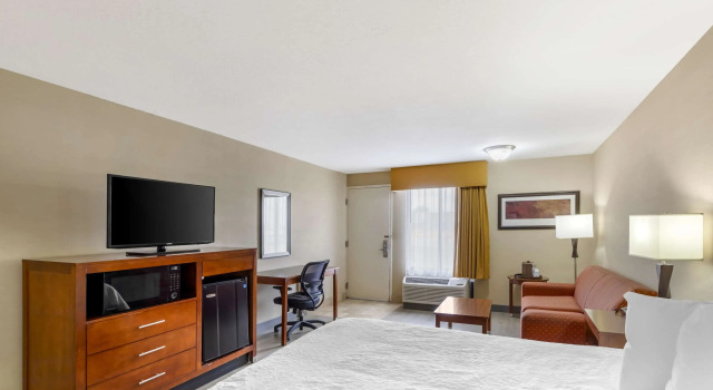 Двухместный номер Standard Best Western Cotton Tree Inn