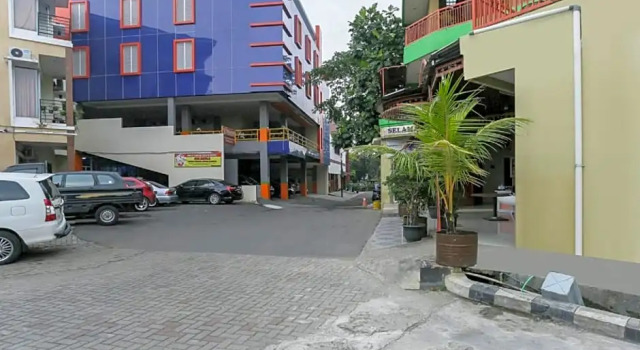 OYO Life 3520 Indoniaga Palace, Rezervovat Hotel Legok West Java
