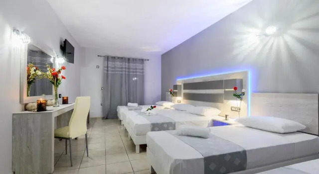 Семейный номер Standard Savvas-Deval Hotel