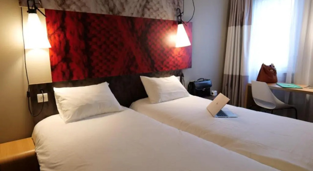Номер Standard ibis Moulins