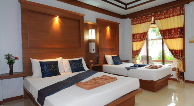 Lanta Riviera Resort