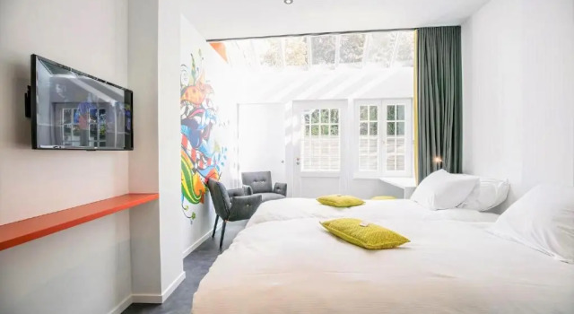 Полулюкс Hotel LEsprit Sain