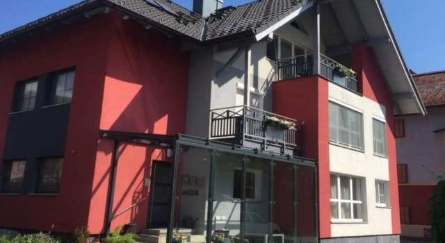 Das Stadthaus Saalfelden am Steinernen Meer, Rezerwuj Hotel Hotele w Salzburg z parkingiem, Parking