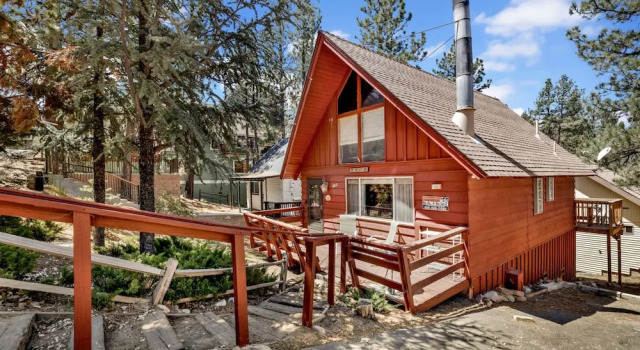 The Main Escape 380 by RedAwning, Rezerwuj Hotel Big Bear Lake Stany Zjednoczone