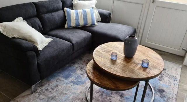 Апартаменты Moneylands Farm Self-Catering Apartments