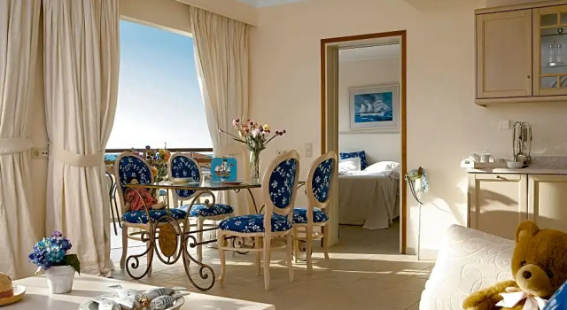Люкс семейный Casa Marina Grand Grecotel Marine Palace & Aqua Park