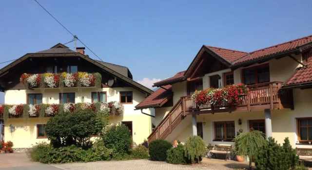 Gästehaus Berger, Забронировать Отель Трёполах Хермагор-Прессеггер-Зее