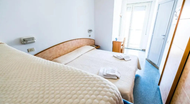 Трёхместный номер Standard Hotel Saint Louis